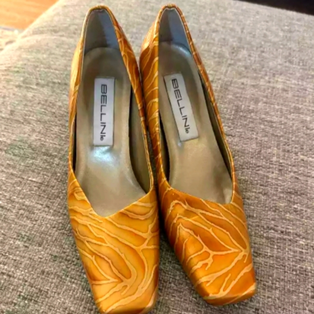 GOLD LEATHER BELLINI PUMP 👠  Size 9 SEXY VINTAGE EPLC